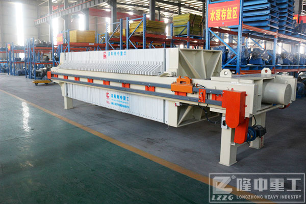 砂石價格暴漲怎么辦？提高產(chǎn)量用隆中污泥壓濾機設(shè)備