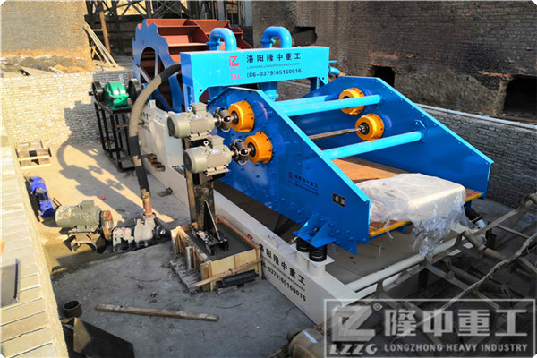 砂廠新型帶式壓濾機(jī)—“吃進(jìn)”砂廠污泥，“吐出”環(huán)保產(chǎn)品