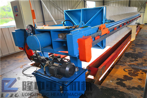 砂廠污泥廂式壓濾機_污泥脫水機 盡顯高產(chǎn)便捷范兒