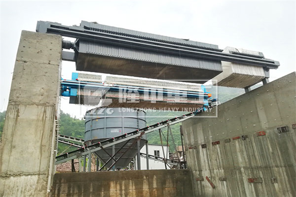 污泥板框壓濾機(jī)新舊對(duì)比