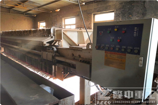 洗沙板框壓濾機(jī)設(shè)備利潤高嗎？生產(chǎn)線怎么配才能更高產(chǎn)？