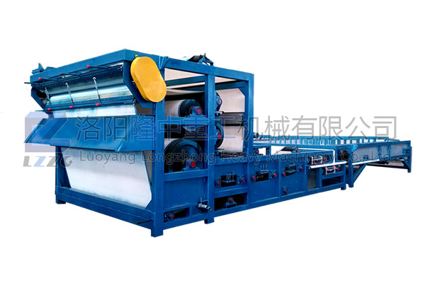 帶式壓濾機的詳細特點、參數(shù)與使用說明