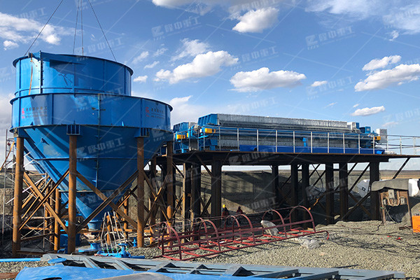 板框壓濾機如何進行脫水，脫水后如何自清潔呢