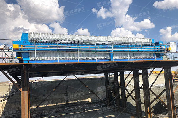 板框污泥壓濾機(jī)停止工作時有哪些預(yù)防措施？